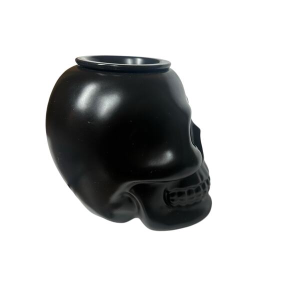 Gothic Spooky BLACK SKULL Electric Oil Wax Tart Fragrance Warmer Halloween 6" - Picture 6 of 9